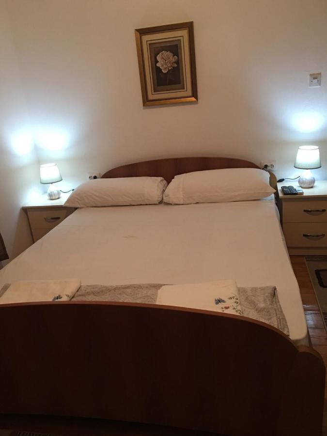 Apartments Hillside อุลซิน ภายนอก รูปภาพ