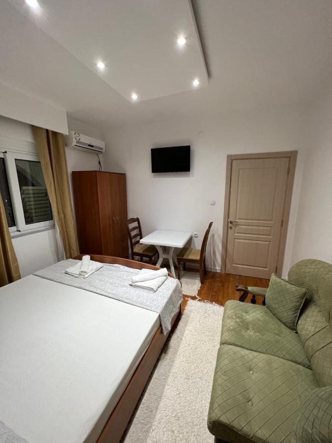 Apartments Hillside อุลซิน ภายนอก รูปภาพ