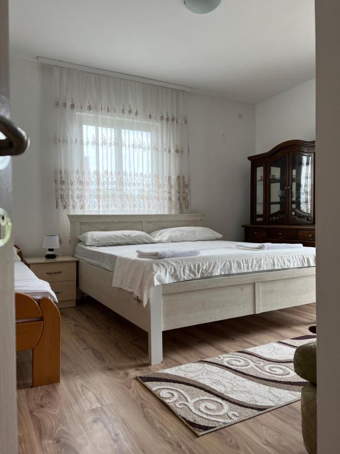 Apartments Hillside อุลซิน ภายนอก รูปภาพ